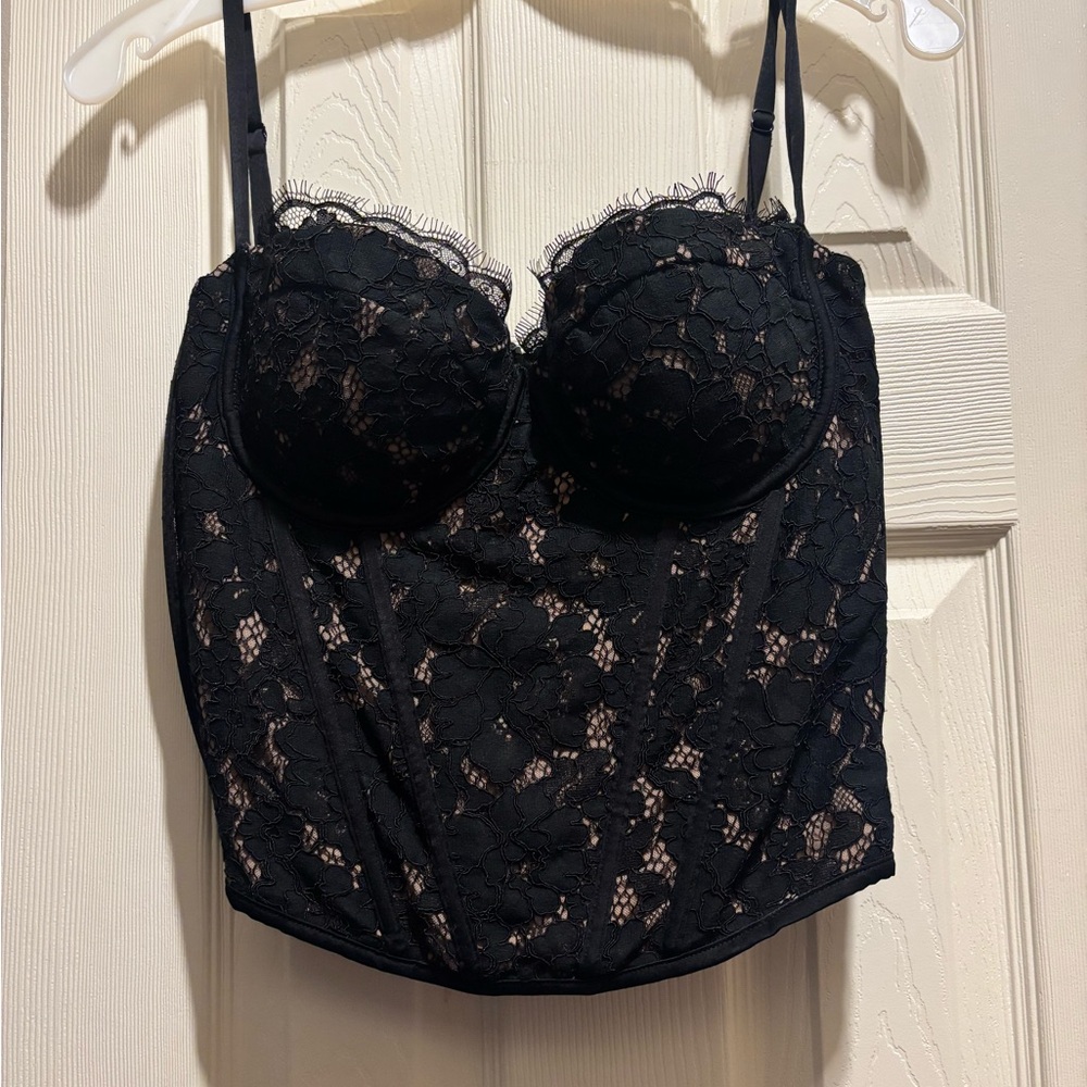 Elegant Black Lace Bustier